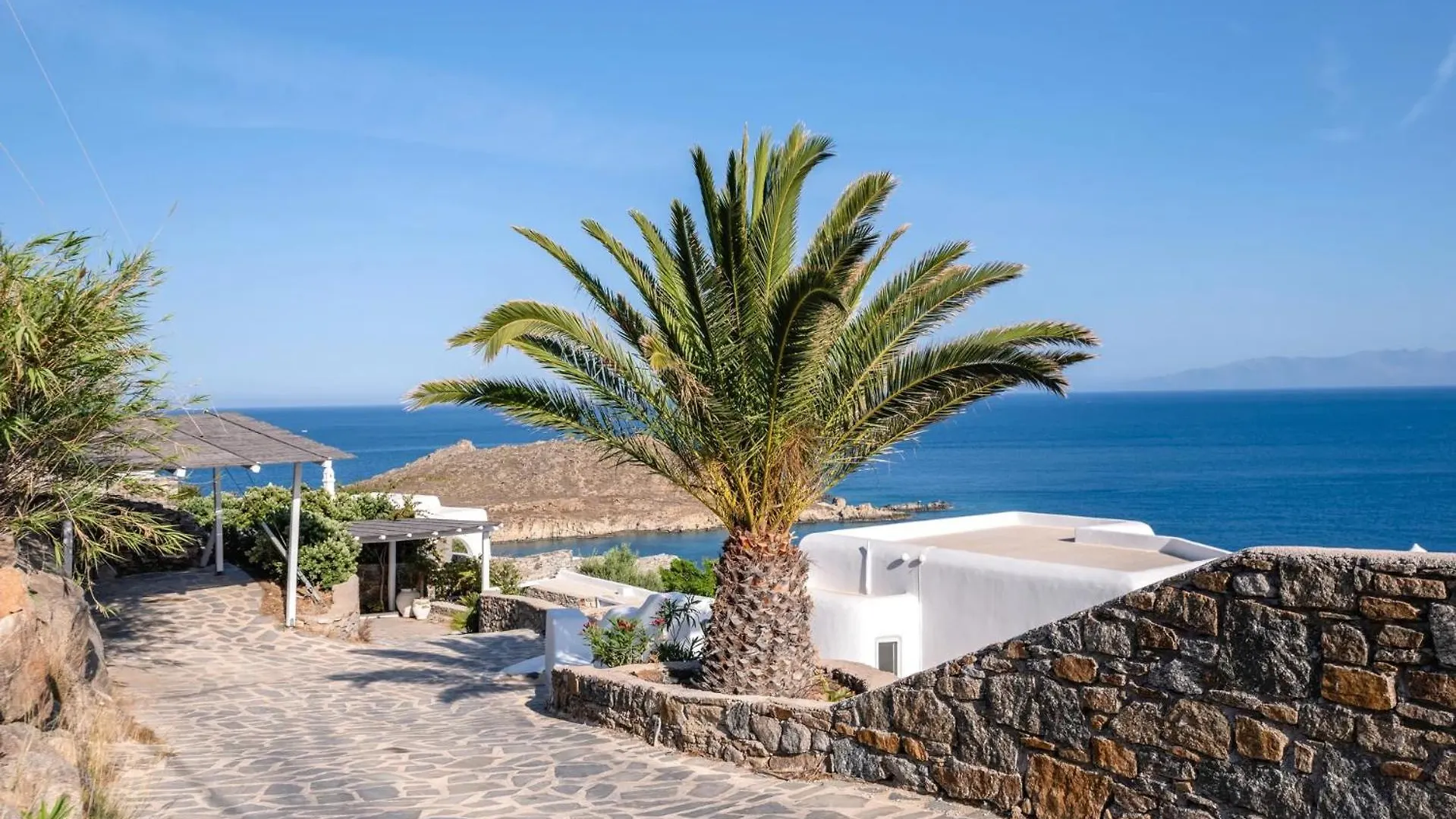 Zegna Pool Villa, Six Bedrooms Mykonos Town Villa