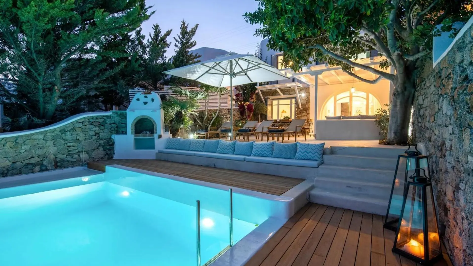 Zegna Pool Villa, Six Bedrooms Mykonos Town Villa